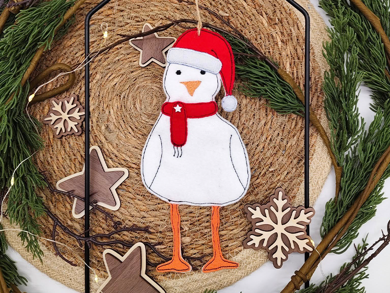 Preview: Weihnachtsmöwe  – Küsten X-MAS - doodle Stickdatei