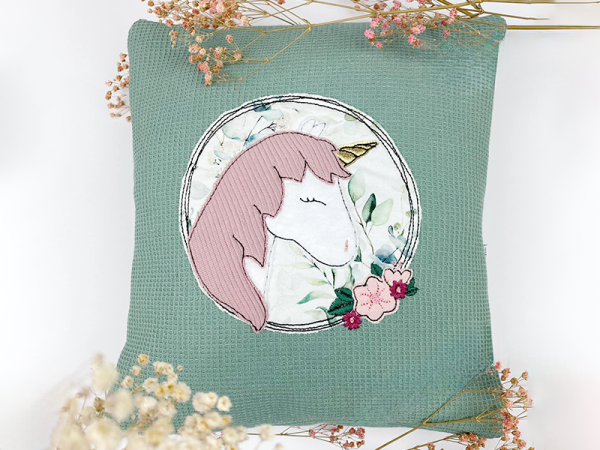 Einhorn Button - doodle Stickdatei