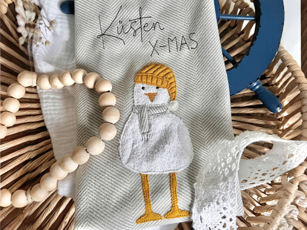 Weihnachtsmöwe  – Küsten X-MAS - doodle Stickdatei