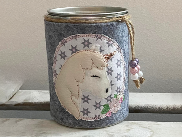 Einhorn Button - doodle Stickdatei